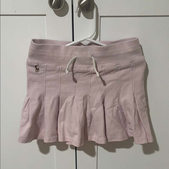 Pleated Mesh Skort - Picture 2 of 8